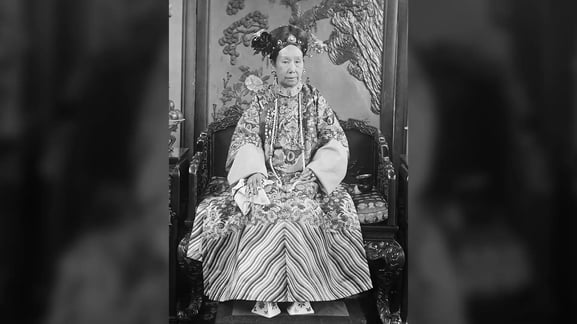 권력을 휘어잡은 서태후